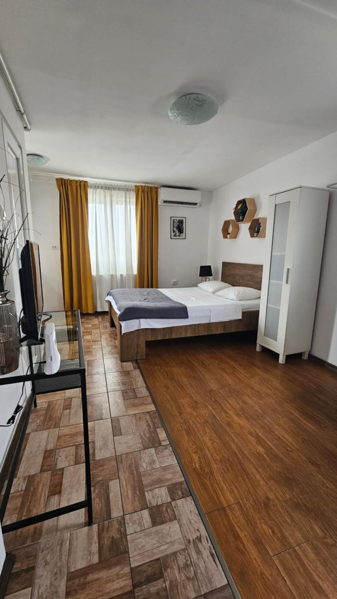 Color Apartments Old Town Center Bucureşti Exterior foto